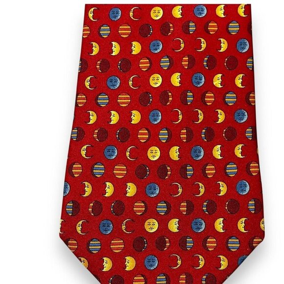 Salvatore Ferragamo 100% Silk Neck Tie Celestial Moon Micro Print Red Italy Made - Picture 6 of 9